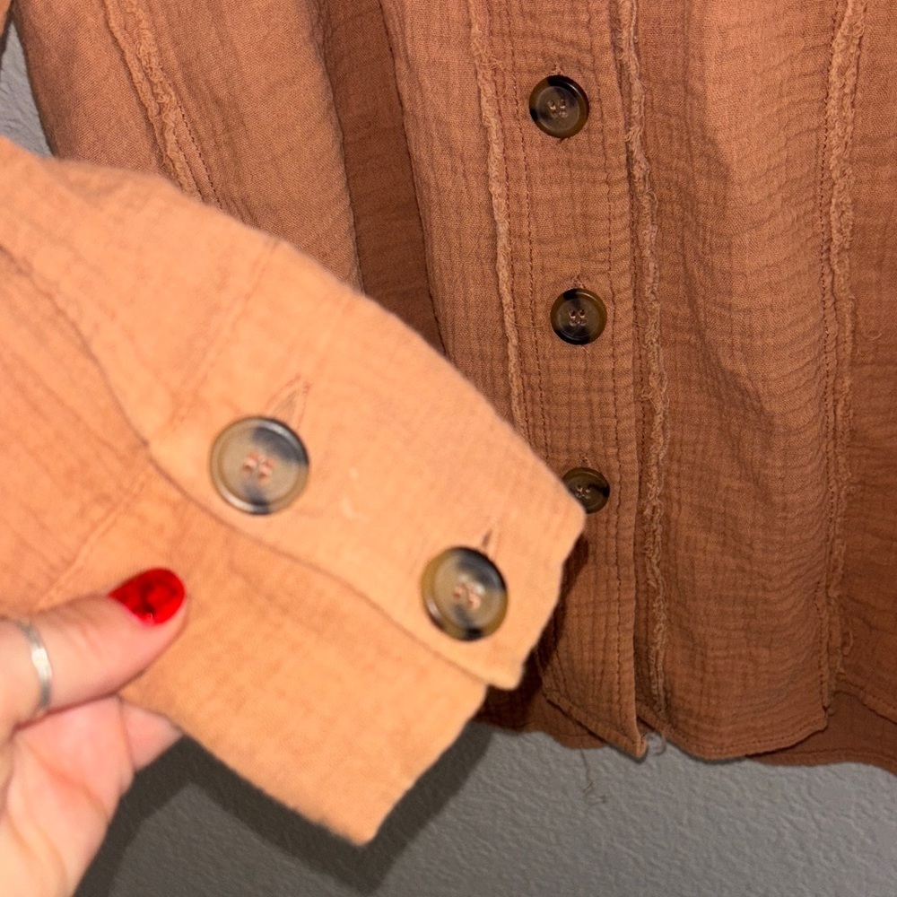 Free People All About The Feels Textured Cotton Peach Coral Button Down XS - Picture 5 of 6